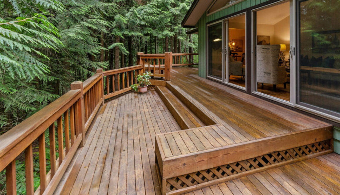 Recently pressure washed and stained wood deck